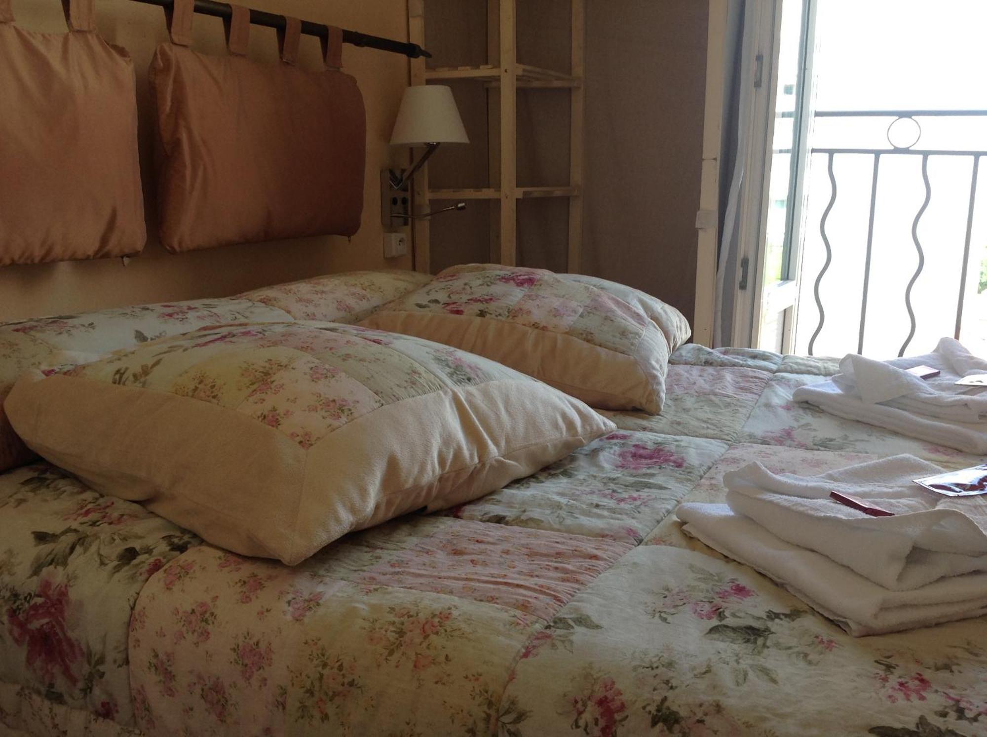 Boutique Hotel Couleurs Suds คานส์ ห้อง รูปภาพ