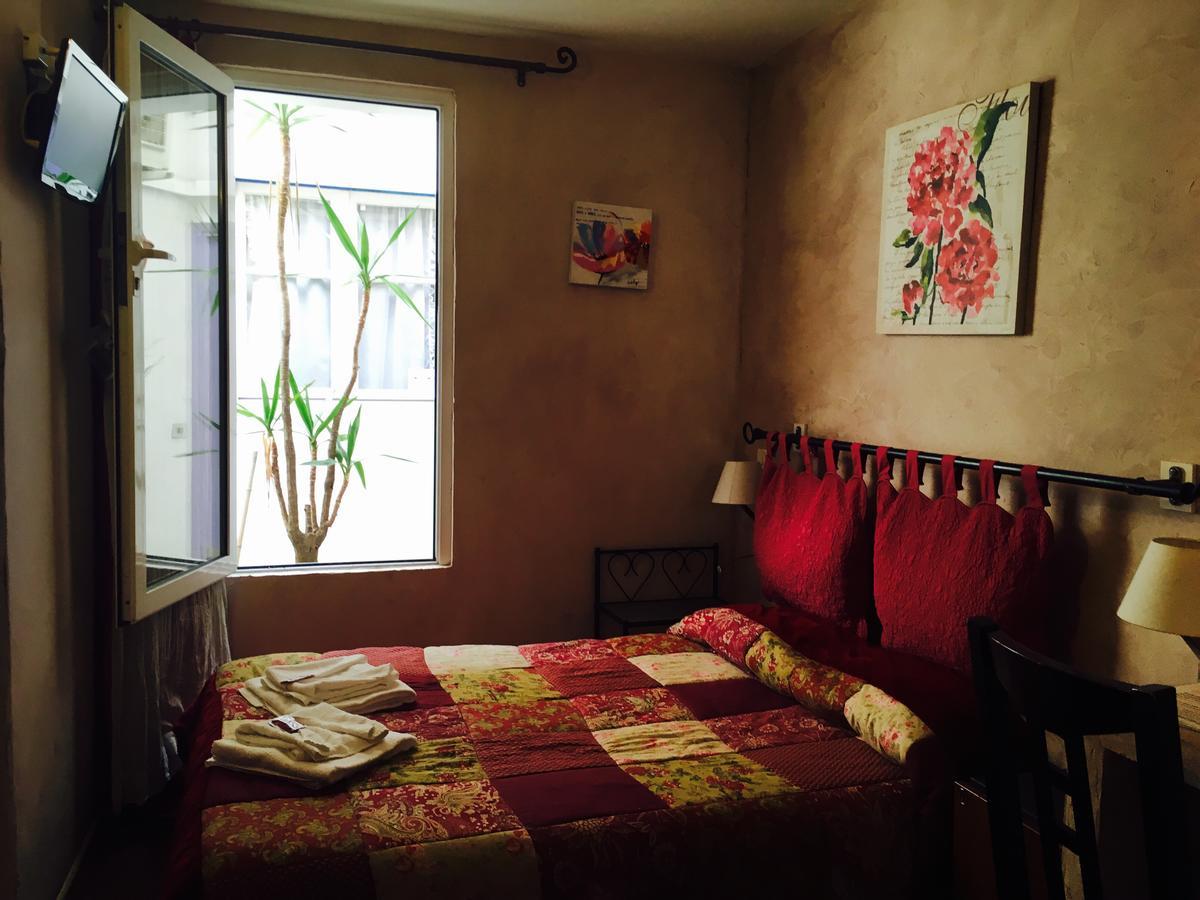 Boutique Hotel Couleurs Suds คานส์ ภายนอก รูปภาพ